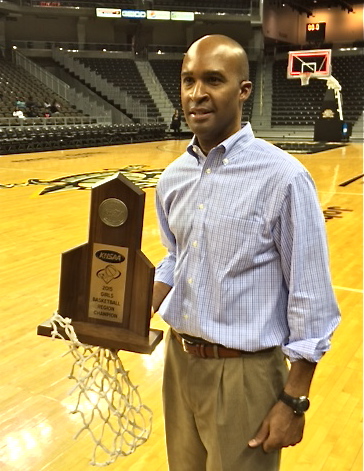 The prized trophy. (Photo by Terry Boehmker)