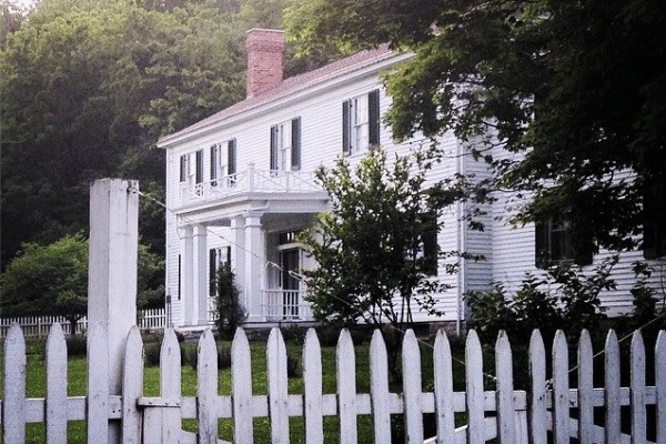 Dinsmore Homestead offers history lesson to visitors, but needs some help to continue