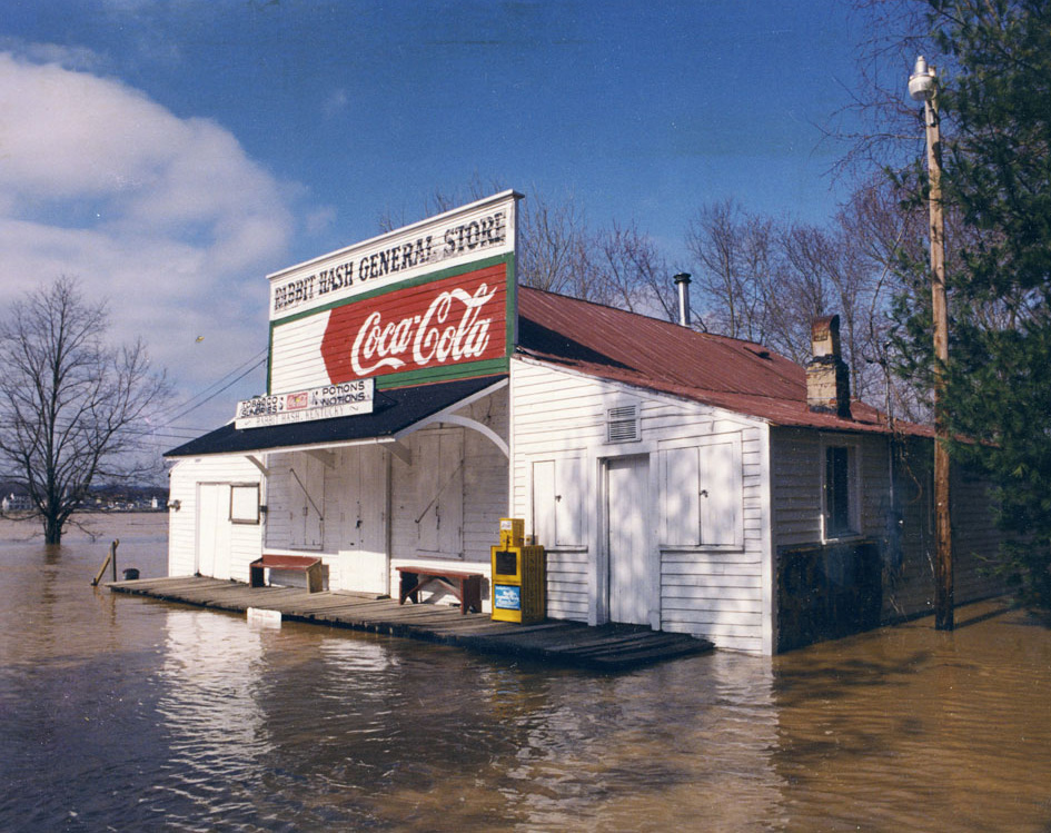 Flood of 1997. Courtesy of the RHHS Collection at the Boone County Public Library. </small?