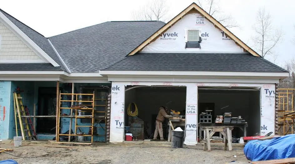 oebben Builders is constructing in one of the last areas to be developed in super-posh Country Squire Estates in Villa Hills. But as is the case with all home construction these days, no one is certain how long our area's still-adequate supply of skilled craftspeople will remain.