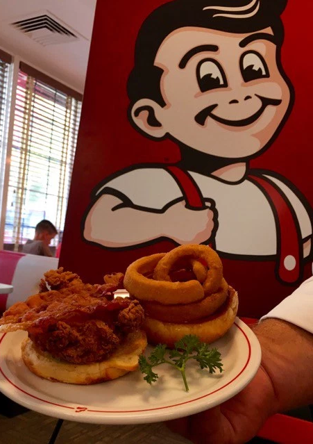 EatKentucky: Frisch’s, Chef Grisanti unveil sizzling new Western BBQ Sandwich trio, Big Boy makeover