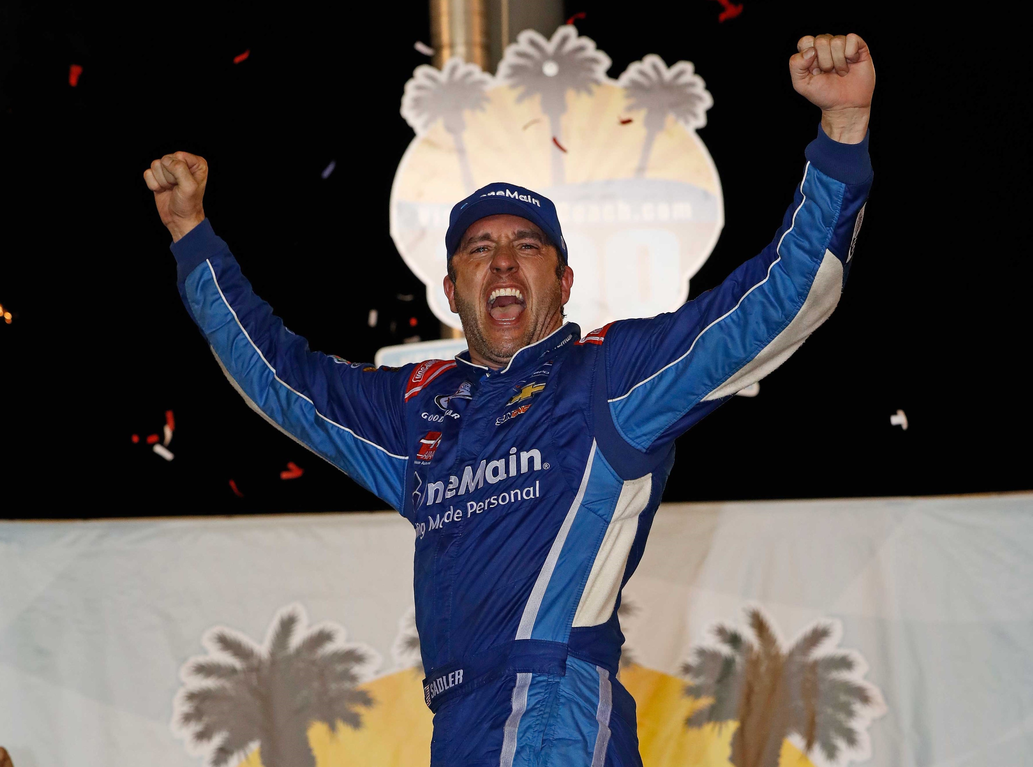 Sadler takes VisitMyrtleBeach.com 300 at Kentucky Speedway, first race in XFINITY Series Chase