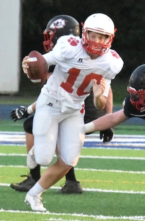 Beechwood quarterback Brayden Burch connected with Aiden for 65-yard touchdown to get the Tiger scoring started