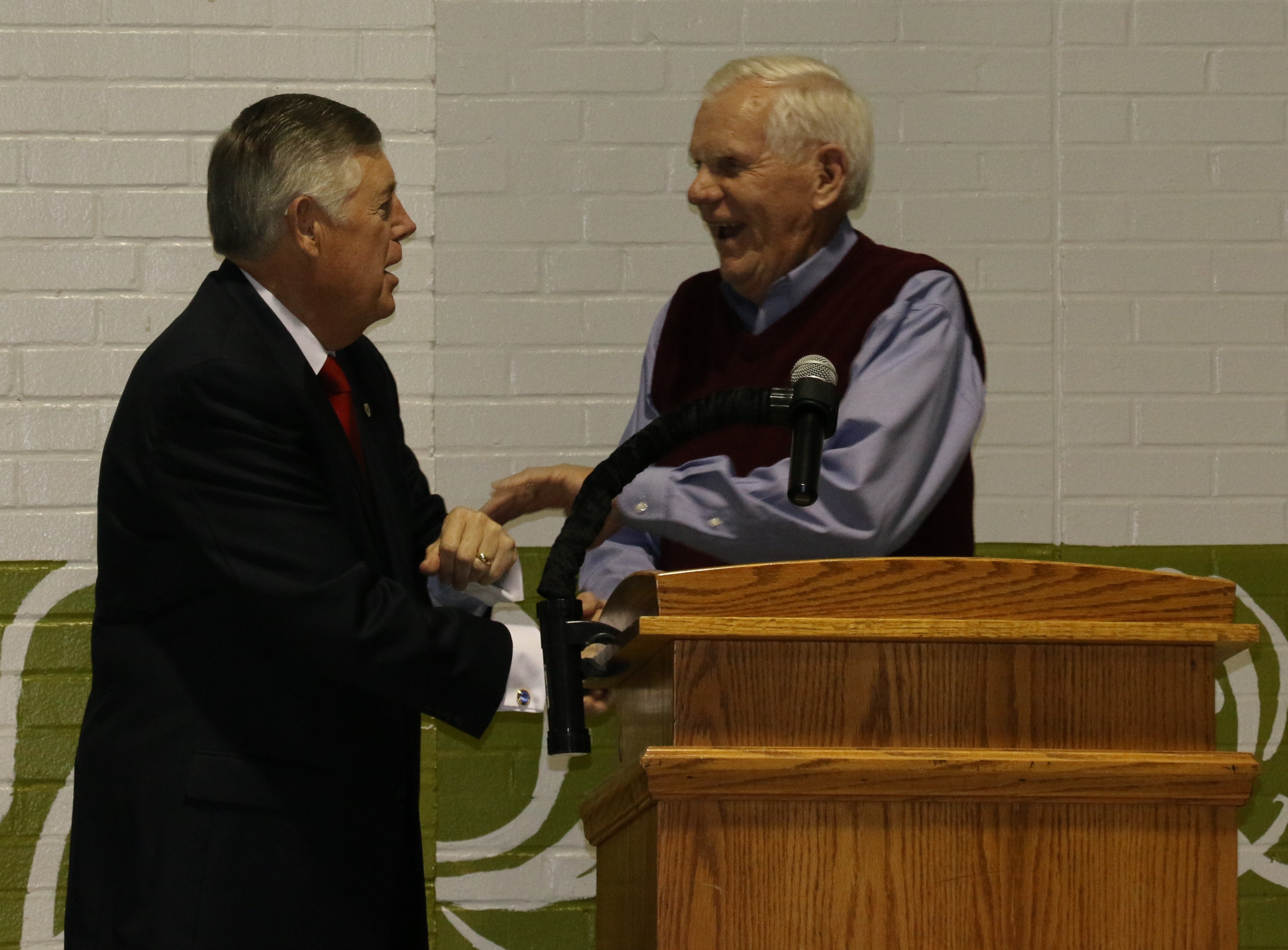  Wm. T. (Bill) Robinson III (Living Legacy Campaign Honorary Co-Chair and Dorothy Wood Foundation Chair and Ralph Drees (Living Legacy Campaign Honorary Co-Chair) were guest speakers at Redwood’s Living Legacy Appreciation Reception.