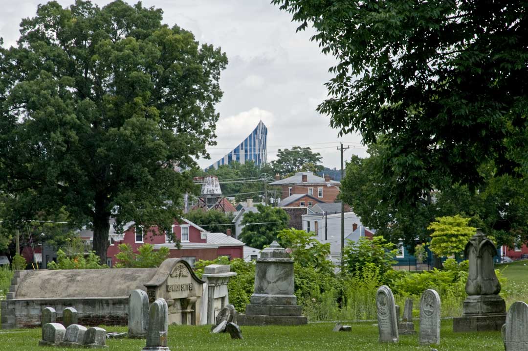 The historic and the new -- a special view (Photos by XXX)