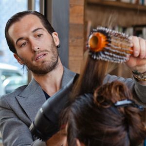 Northern Kentucky’s Jordan Blackmore is in-demand stylist to the stars in his New York City studio