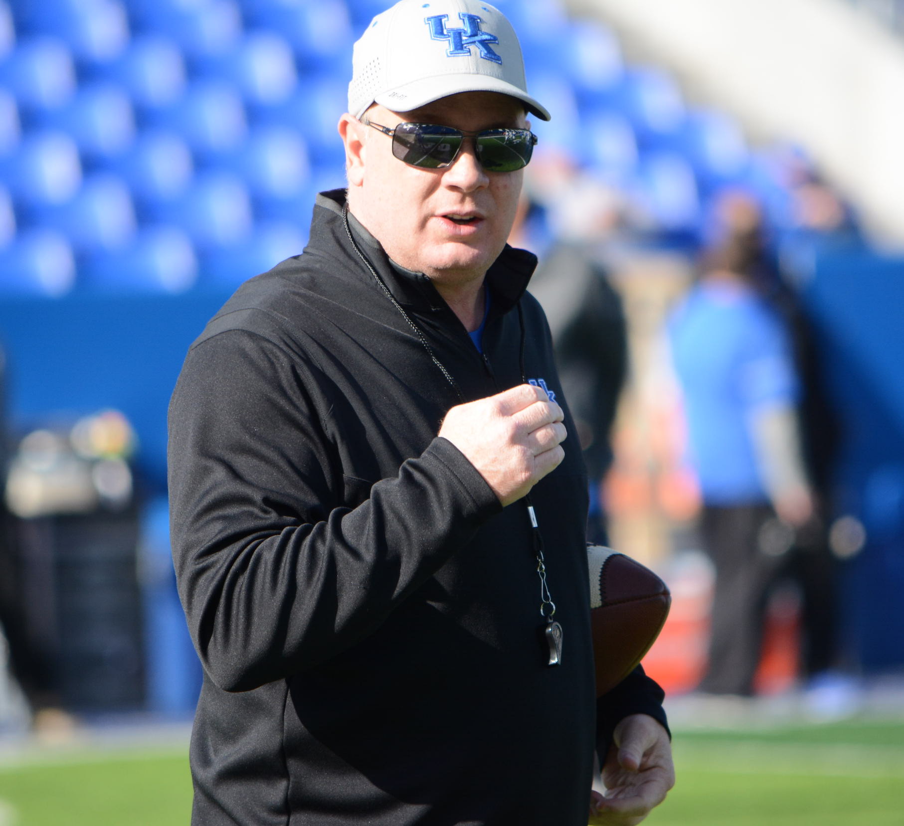 UK’s Stoops not ready to make judgment call on college football’s new early signing period