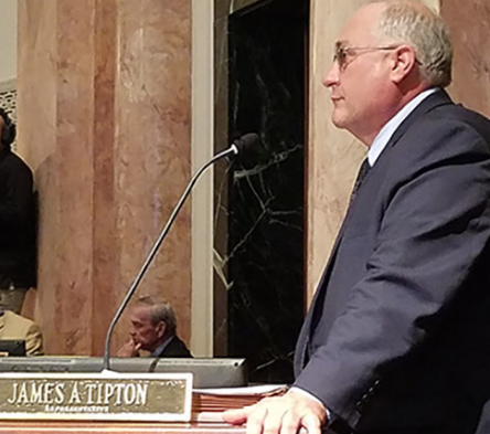 Pension bill passes in waning moments, allows public universities, agencies to opt out of KERS