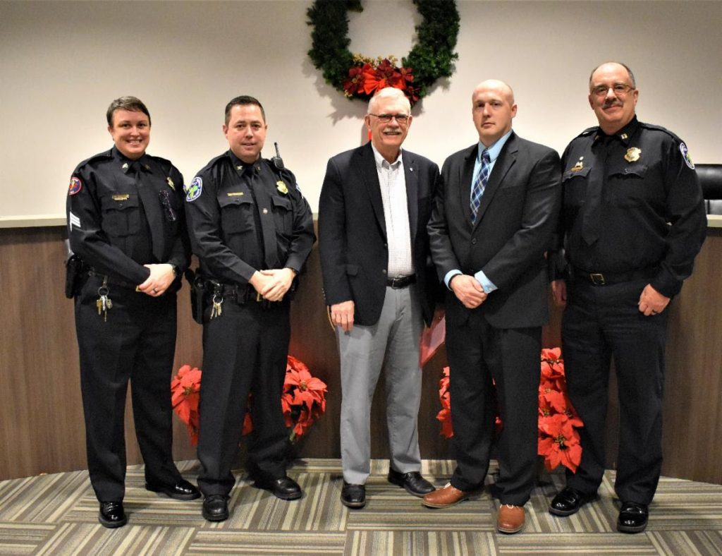 Covington swears in new police officer, U.S. Air Force veteran has