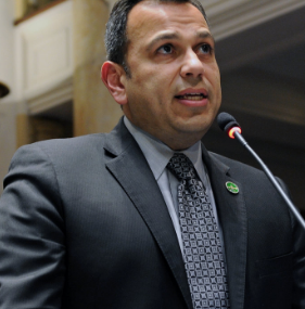 Proposed bill would expand list of those eligible for absentee ballots to those who work at the polls