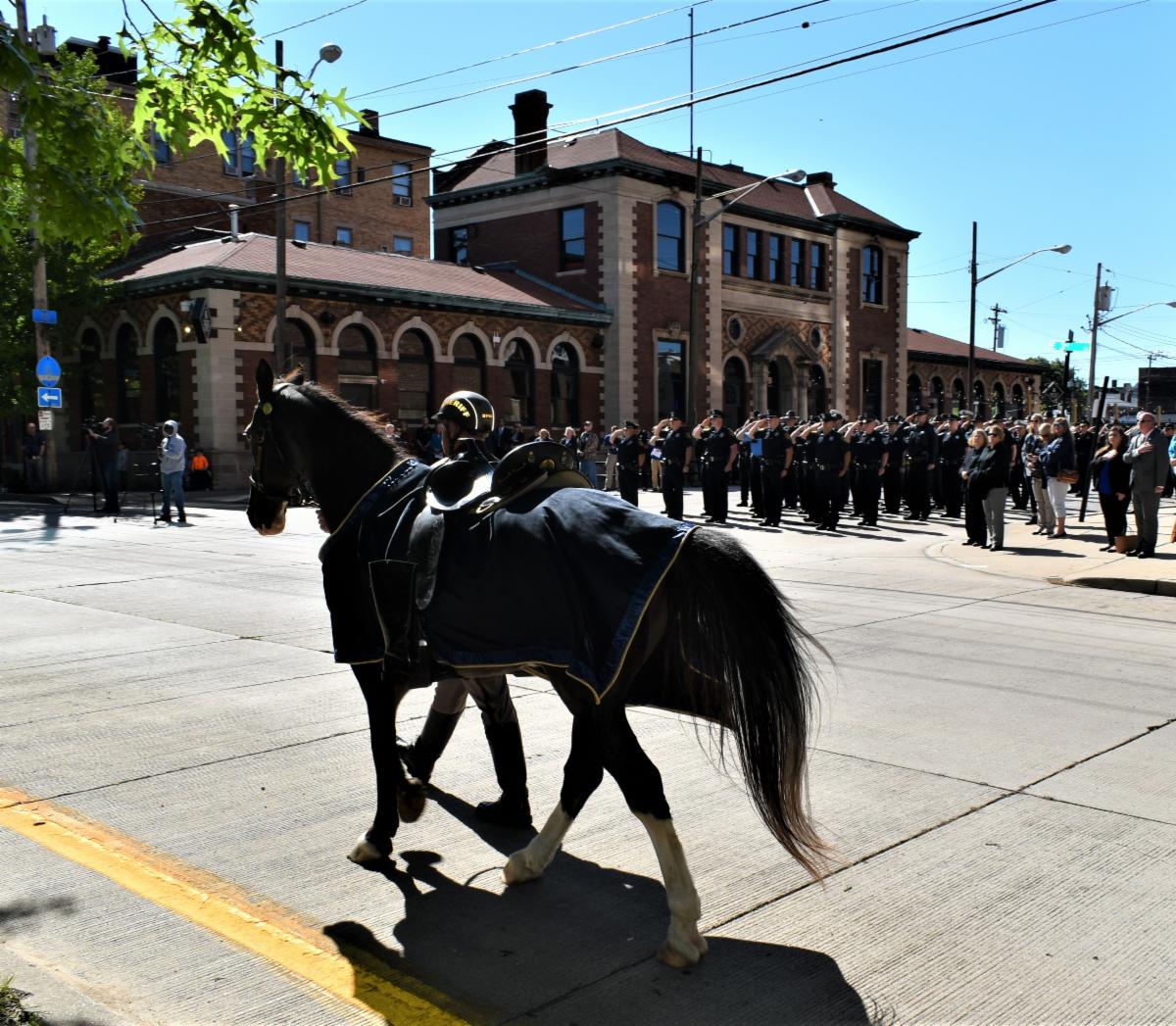 Annual service in Covington honors 37 fallen peace officers who died in line of duty