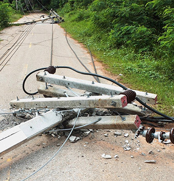 Duke Energy restoring service after strong storms leave about 100,000 ...