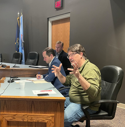 Mayors hear legislative update from state legislators Sen. Chris McDaniel and Rep. Steve Doan