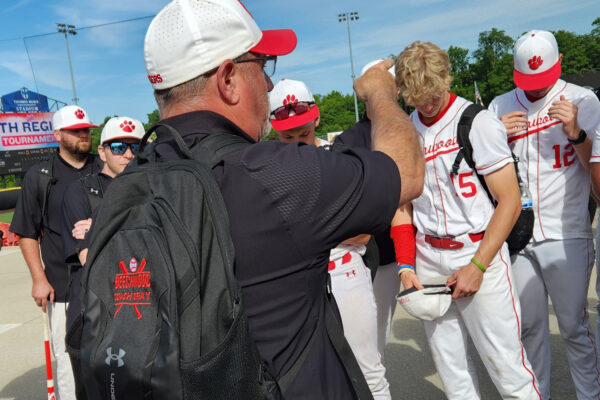 Beechwood rules in lower bracket over a St. Henry team not ready for prime time