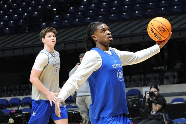Kentucky’s Otega Oweh ponders future following last week’s NBA Combine in Chicago
