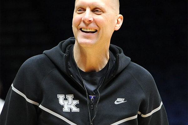 UK basketball to play at Arkansas, host former player Travis Perry and Ole Miss next season