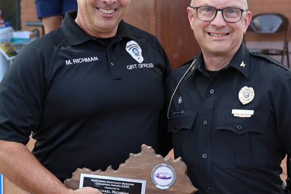Life Learning Center celebrates ‘Reentry Resource Night,’ names Officer Richman ‘Reentry Champion’