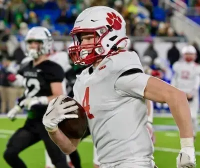 Prep football report: Holy Cross upsets state ranked opponent; Beechwood wins big; Brossart, CovCath lose close games