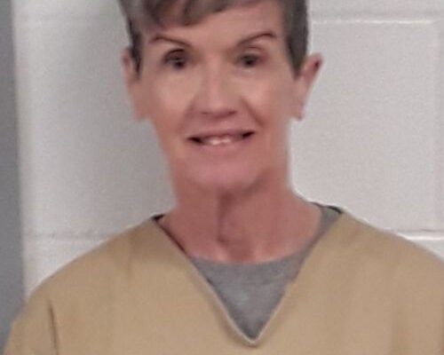 Prison vows: Sticking together for better or for worse over long distance and through steel bars