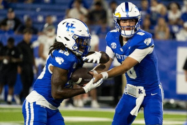 Quarterback Cutter Boley steps up for Kentucky, leads Wildcats to 48-23 win over Eastern Michigan