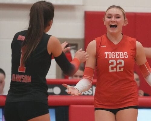 Beechwood advances to 9th Region volleyball semifinals with victory in fifth-set tiebreaker against Highlands