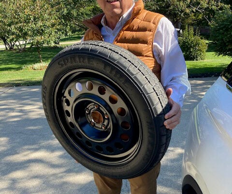 Kentucky by Heart: Finally, getting back on the road after flat tire scare thanks to nice folks