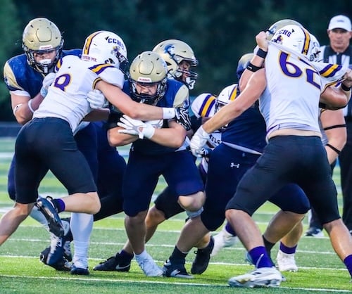 Lloyd lifts perfect record to 5-0 by playing “complementary football” in win over Campbell County